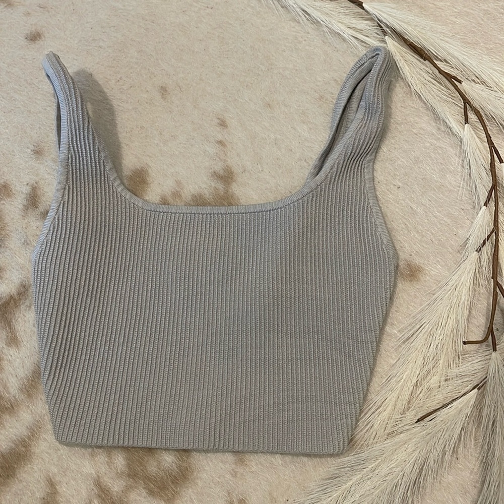 aritzia ribbed crop top